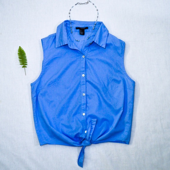 Forever 21 Tops - Forever 21 - Blue, Short Sleeve, Button Up Blouse